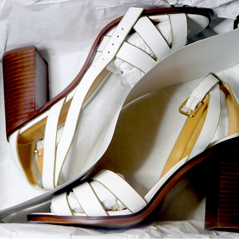 Banana Republic - High Block Heel